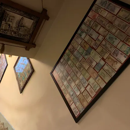 Vandrerhjem Antique