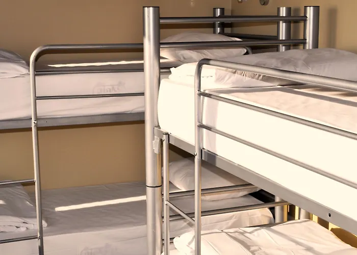 Antique Vandrarhem *