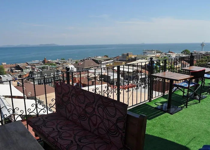 Vandrarhem Antique *