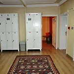 Vandrerhjem Antique *